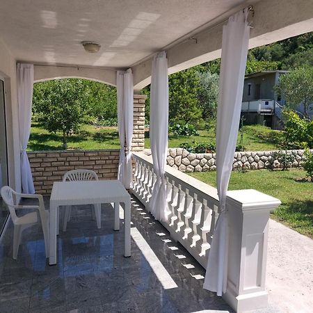 Apartments Ivica Lupic Kampor Εξωτερικό φωτογραφία