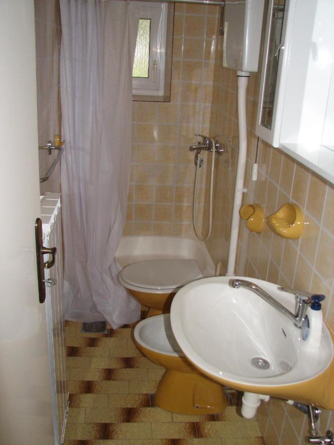 Apartments Ivica Lupic Kampor Εξωτερικό φωτογραφία