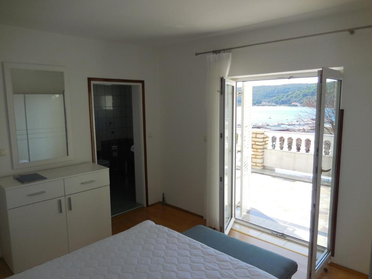 Apartments Ivica Lupic Kampor Εξωτερικό φωτογραφία