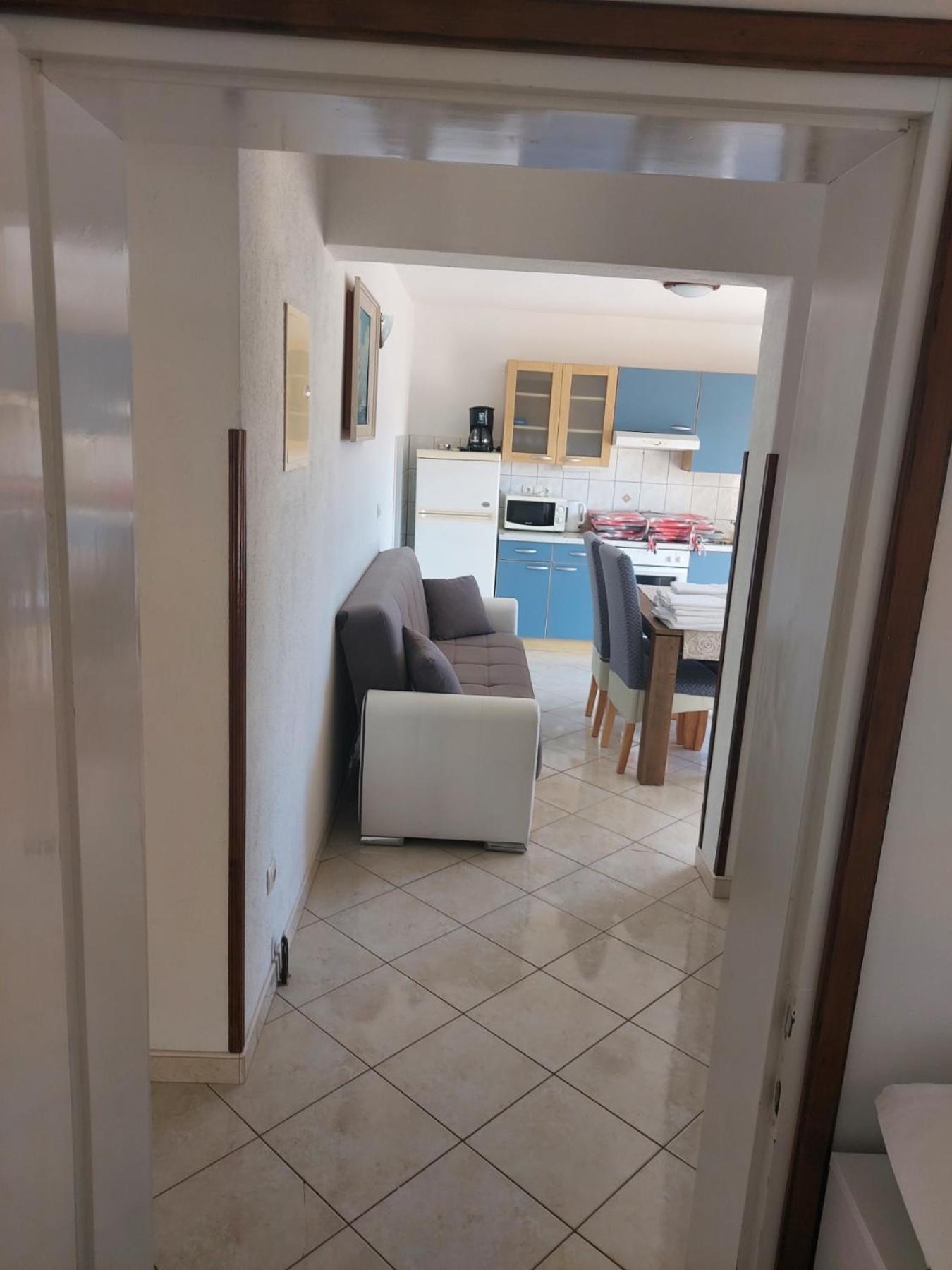 Apartments Ivica Lupic Kampor Εξωτερικό φωτογραφία